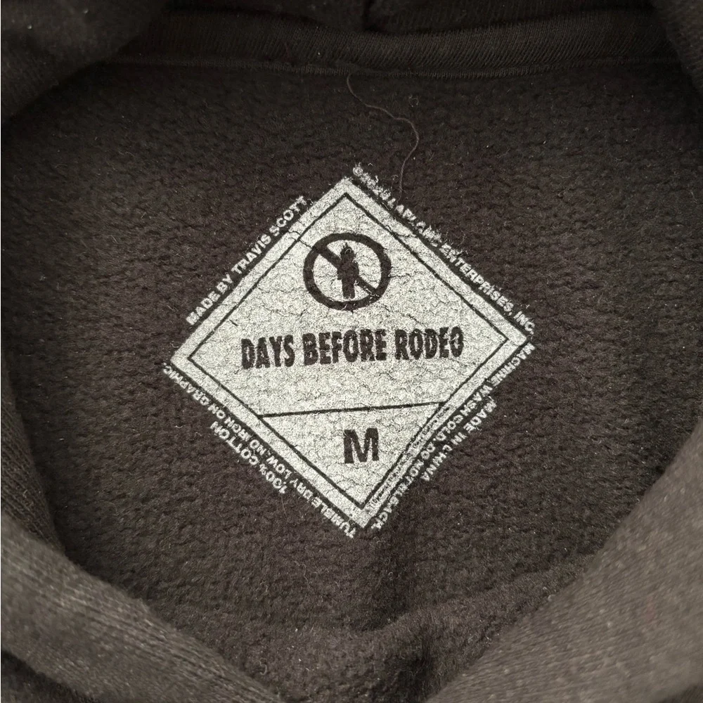 Days Before Rodeo Sweater - Picture 3 of 3